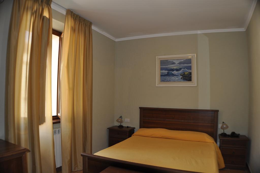 Hotel Fioriti Matelica Exterior foto