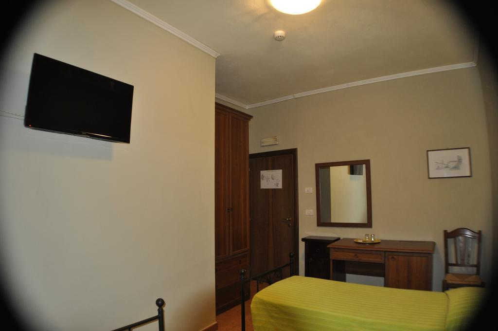 Hotel Fioriti Matelica Exterior foto